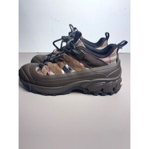 Burberry Vintage Arthur Check Lace‎ Up Sneakers Hiking Boots Birch Brown Plaid